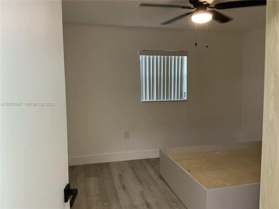 En Renta: $1,895 (2 camas, 1 baños, 832 Pies cuadrados)