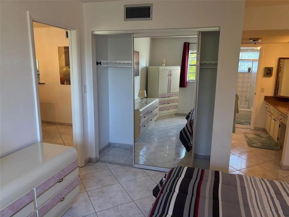 Master Bedroom Closet