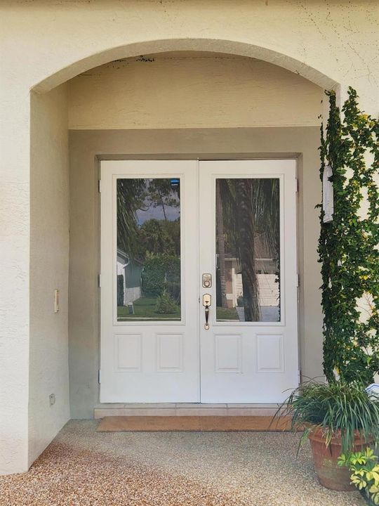 oak chase entrance 1