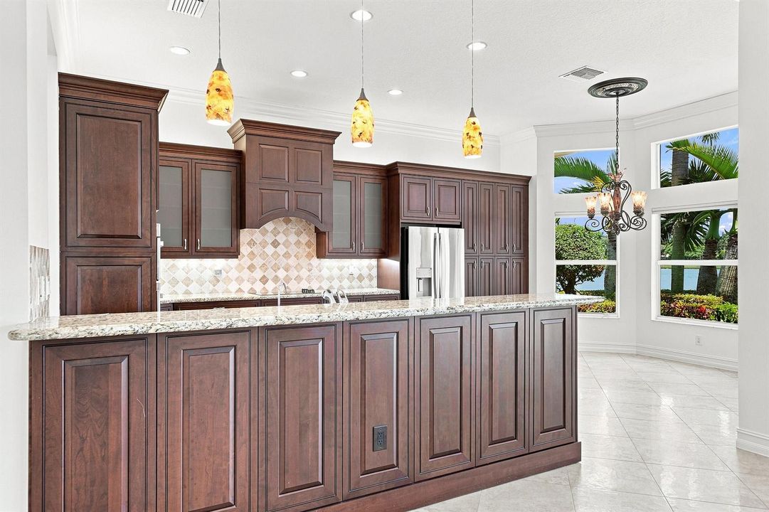 14_kitchen