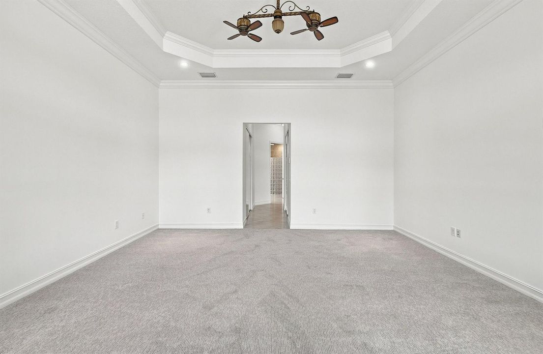 27_primary bedroom