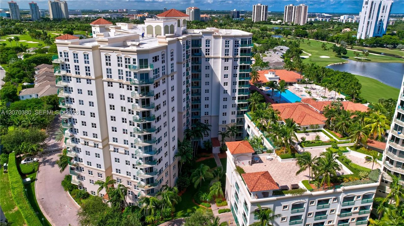 For Sale: $744,900 (3 beds, 3 baths, 1500 Square Feet)