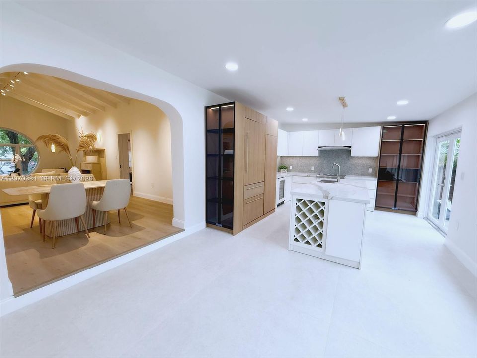 For Rent: $9,500 (3 beds, 3 baths, 1890 Square Feet)