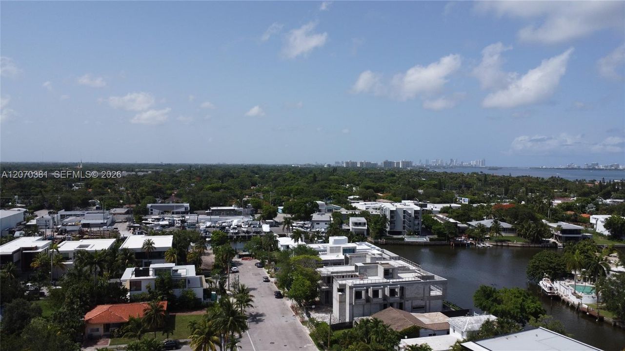 For Rent: $9,500 (3 beds, 3 baths, 1890 Square Feet)