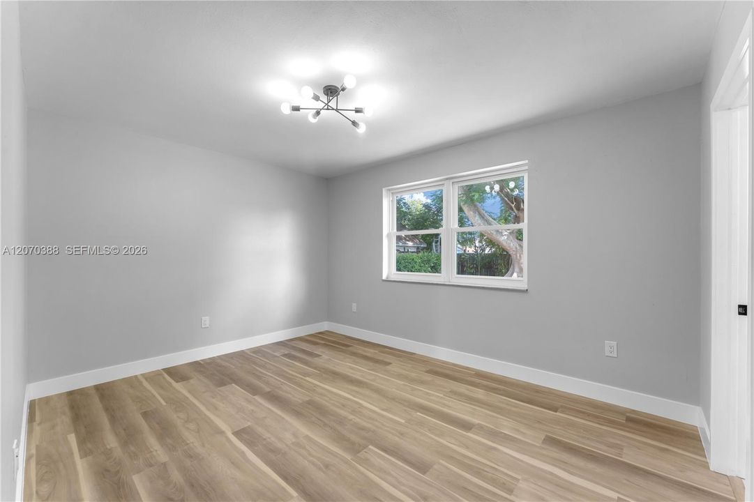 Vendido Recientemente: $525,000 (3 camas, 2 baños, 1256 Pies cuadrados)