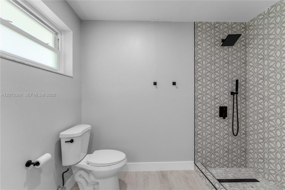 Vendido Recientemente: $525,000 (3 camas, 2 baños, 1256 Pies cuadrados)