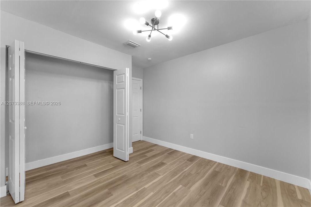 Vendido Recientemente: $525,000 (3 camas, 2 baños, 1256 Pies cuadrados)