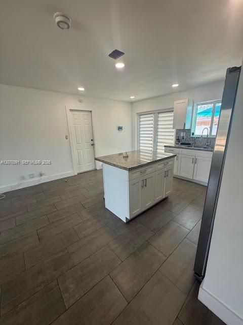 For Rent: $3,200 (3 beds, 2 baths, 1040 Square Feet)