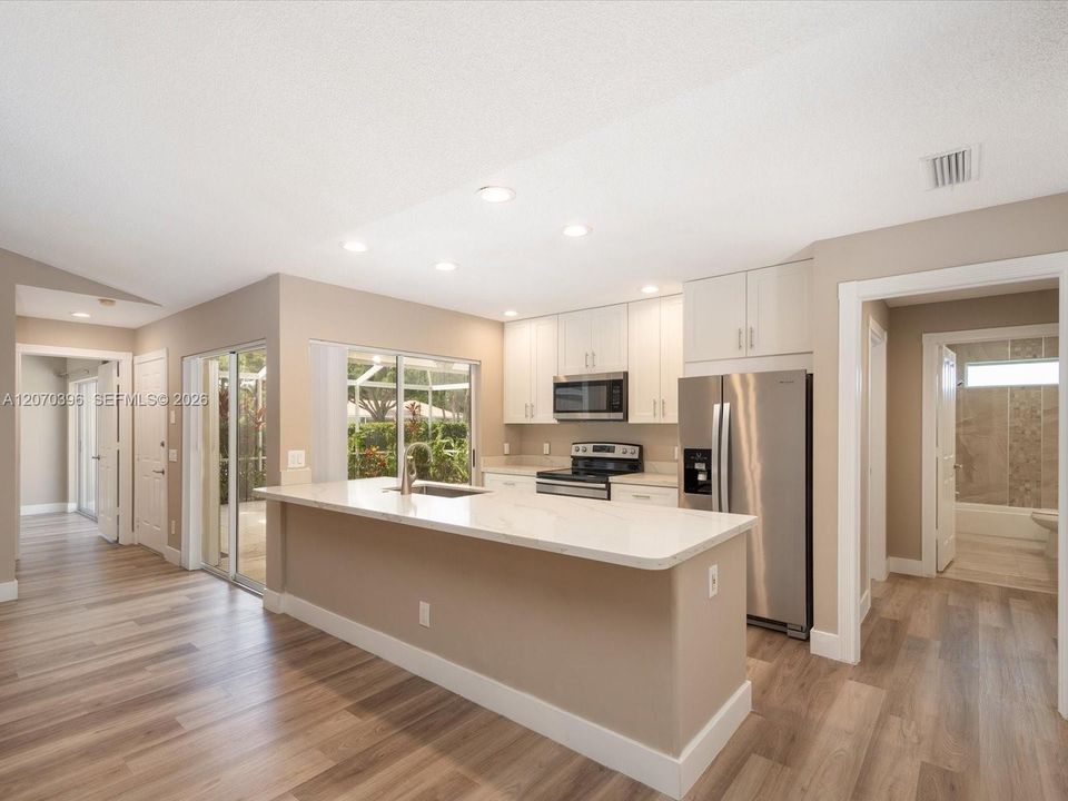 For Sale: $425,000 (2 beds, 2 baths, 1152 Square Feet)