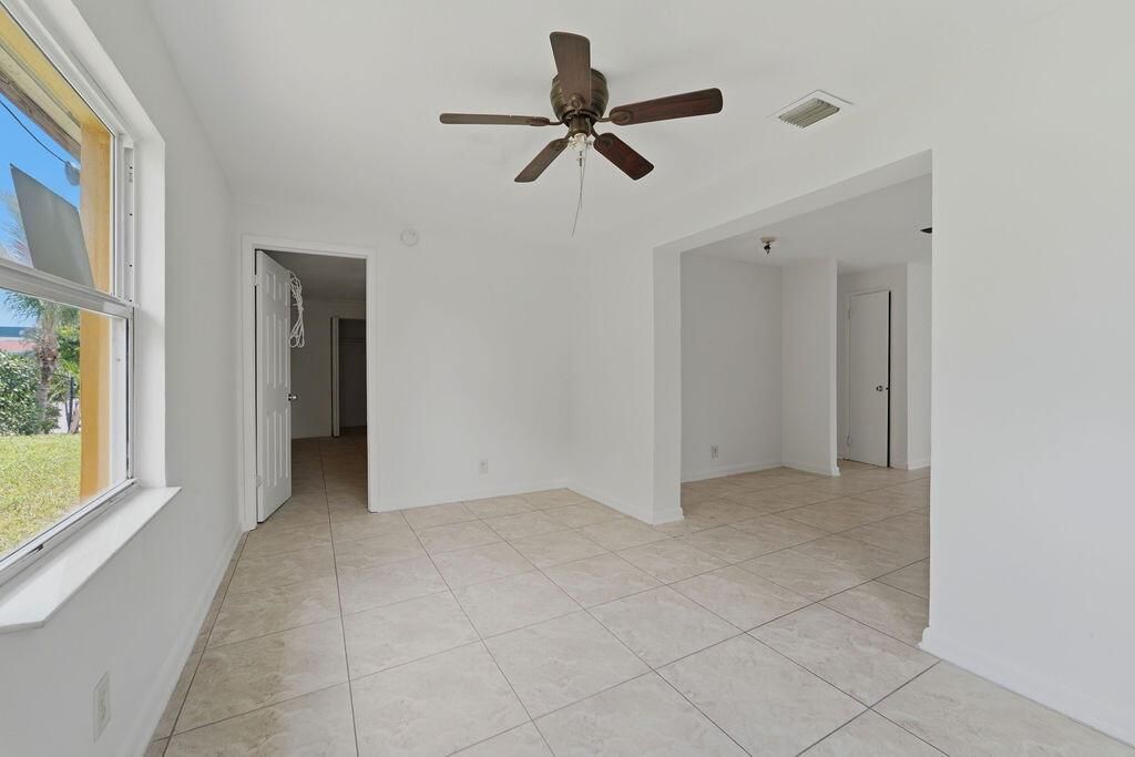 1500_West_13th_Street_Riviera_Beach_007