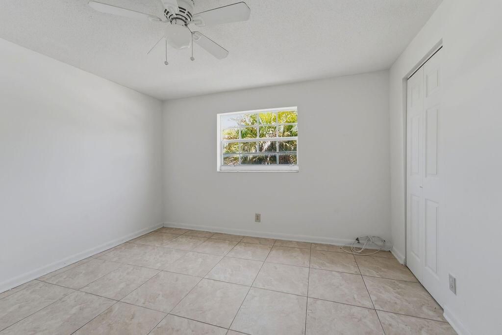1500_West_13th_Street_Riviera_Beach_014