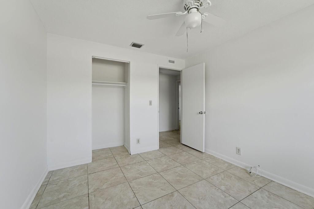 1500_West_13th_Street_Riviera_Beach_021