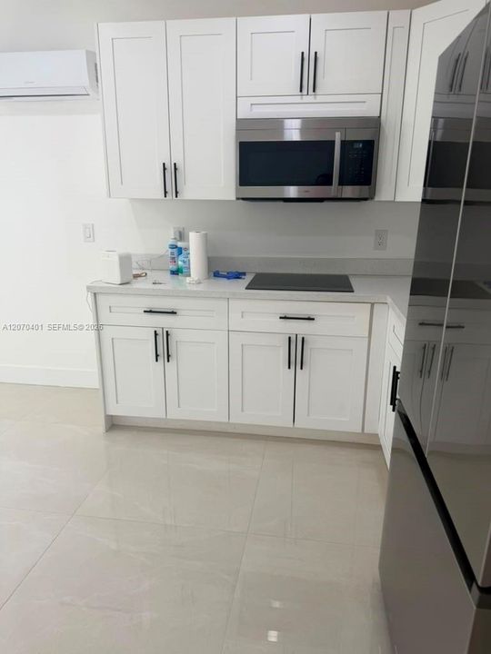 For Rent: $1,600 (1 beds, 1 baths, 0 Square Feet)