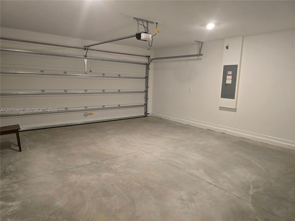 В аренду: $2,400 (4 спален, 3 ванн, 2172 Квадратных фут)