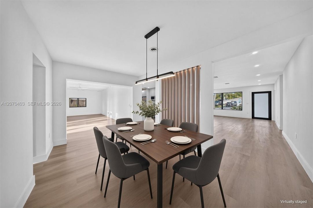 For Sale: $679,000 (4 beds, 2 baths, 1712 Square Feet)