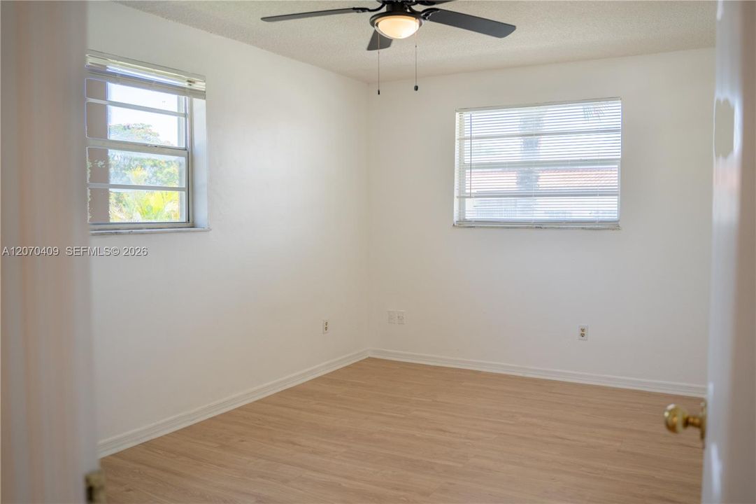 For Sale: $665,000 (4 beds, 2 baths, 2203 Square Feet)