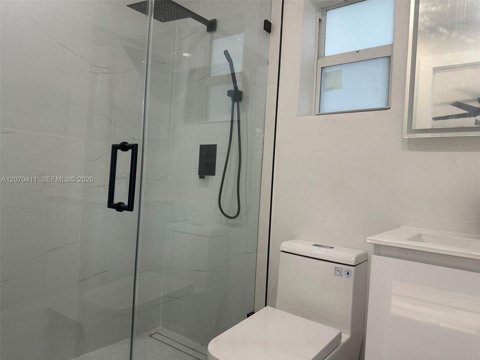 For Sale: $455,000 (3 beds, 2 baths, 1012 Square Feet)