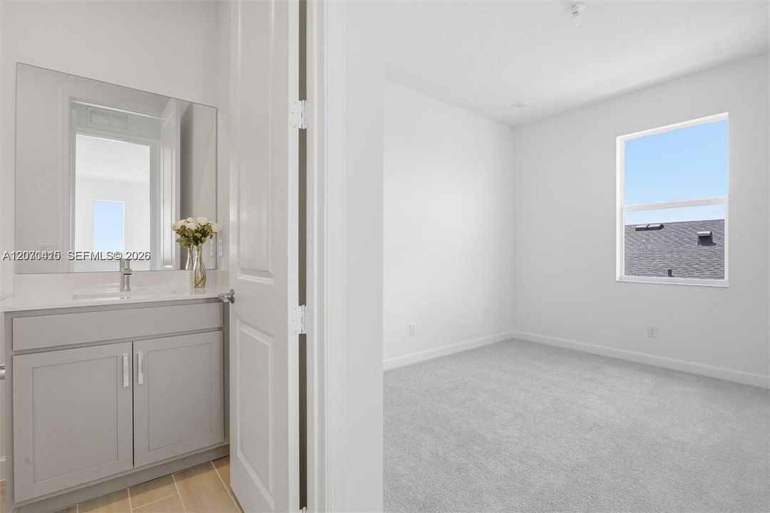 В аренду: $4,199 (5 спален, 3 ванн, 0 Квадратных фут)