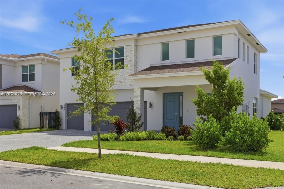 В аренду: $4,199 (5 спален, 3 ванн, 0 Квадратных фут)