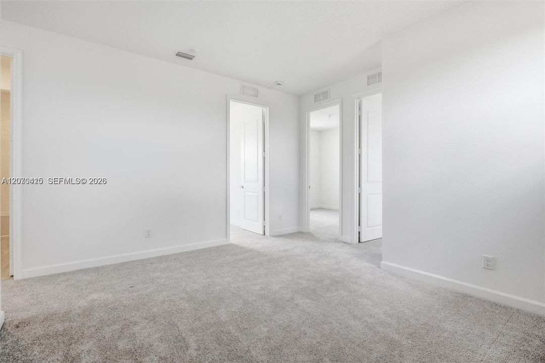 В аренду: $4,199 (5 спален, 3 ванн, 0 Квадратных фут)