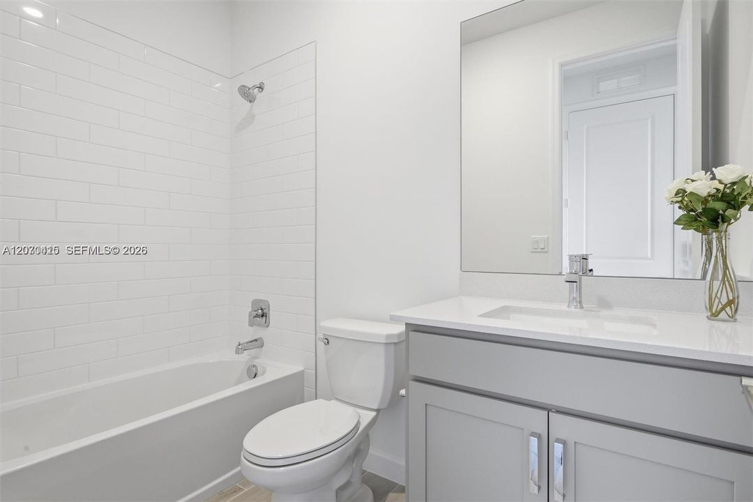 В аренду: $4,199 (5 спален, 3 ванн, 0 Квадратных фут)