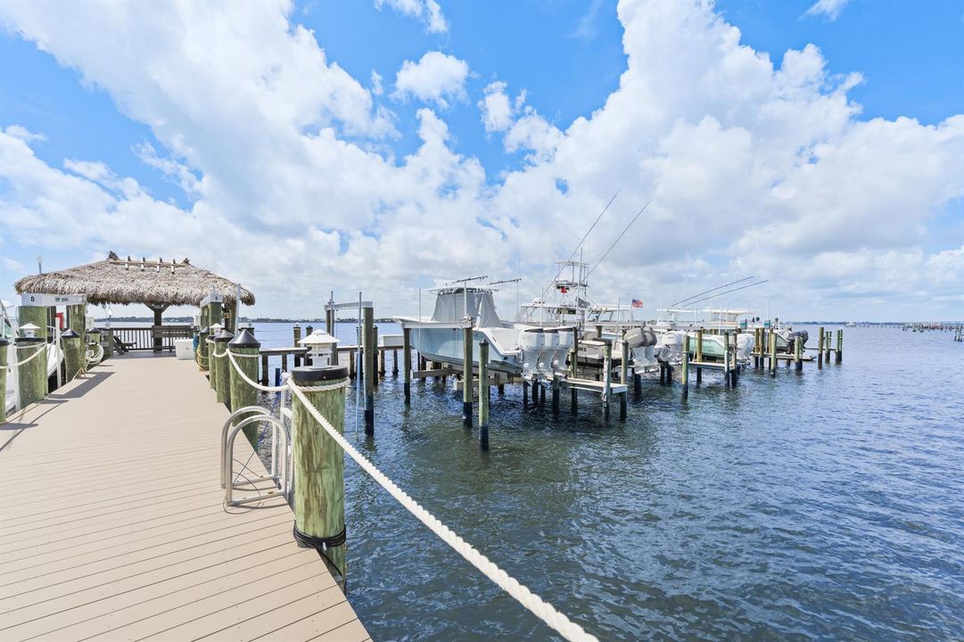 RIVER CLUB PRIVATE 50 SLIP MARINA