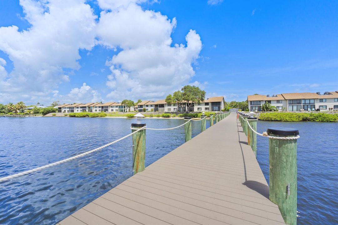 RIVER CLUB 50 SLIP MARINA