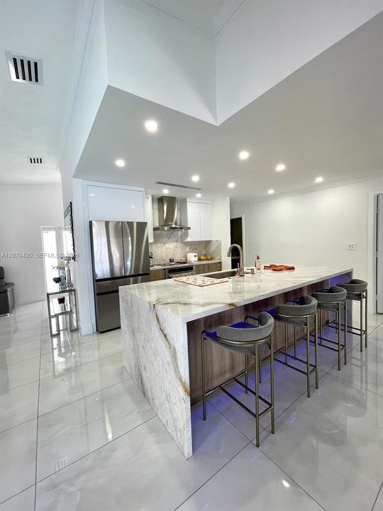 For Sale: $649,999 (3 beds, 2 baths, 1456 Square Feet)
