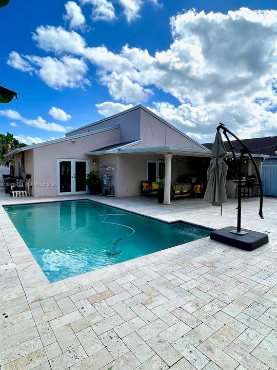 For Sale: $649,999 (3 beds, 2 baths, 1456 Square Feet)