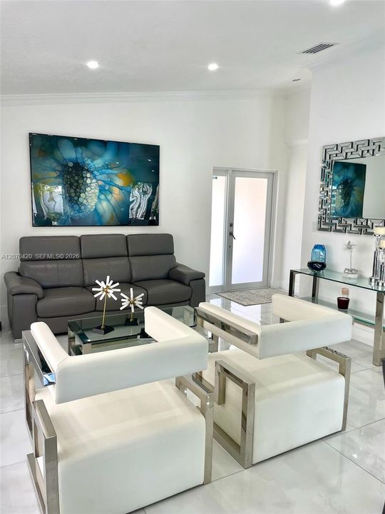 For Sale: $649,999 (3 beds, 2 baths, 1456 Square Feet)