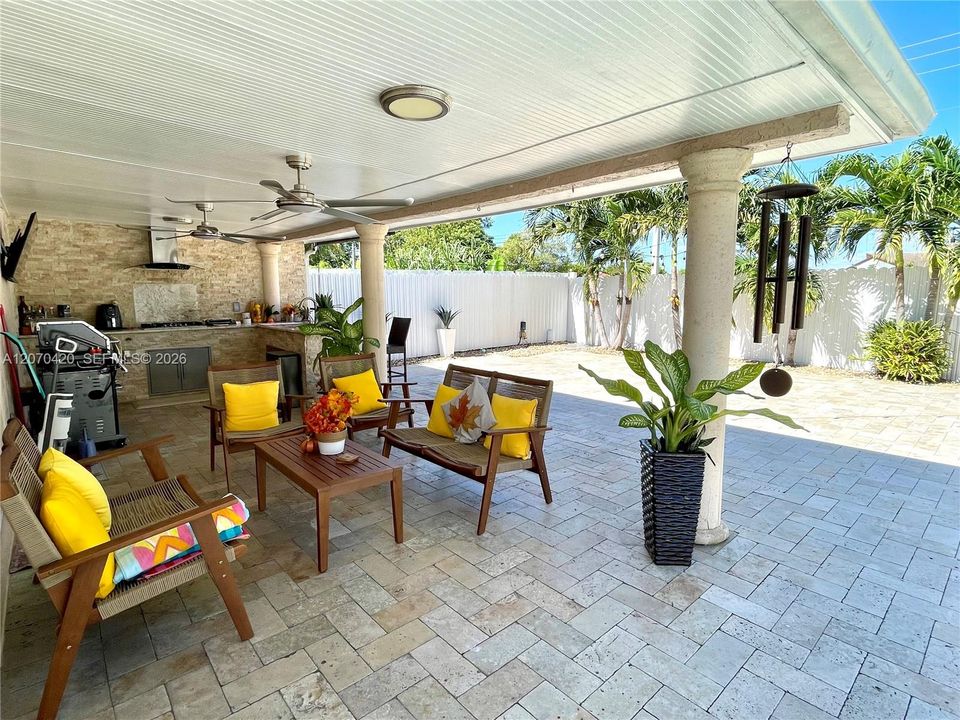 For Sale: $649,999 (3 beds, 2 baths, 1456 Square Feet)