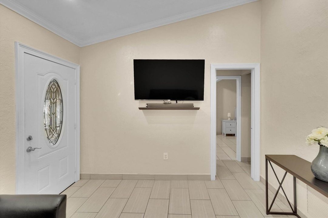 08-1670 NW 121st Street-8