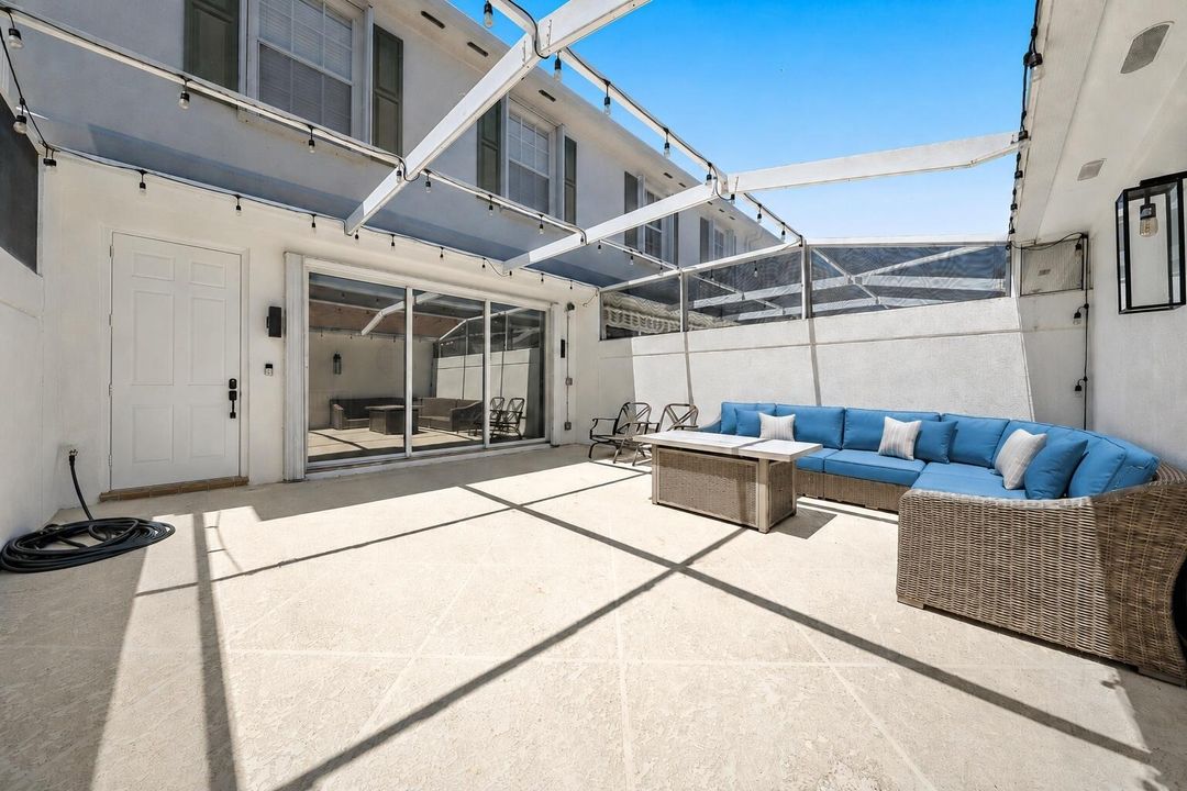 Screened Patio