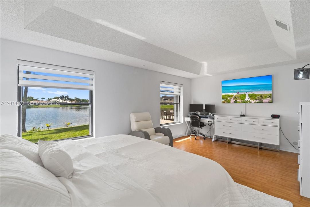 For Sale: $1,280,000 (4 beds, 3 baths, 3012 Square Feet)