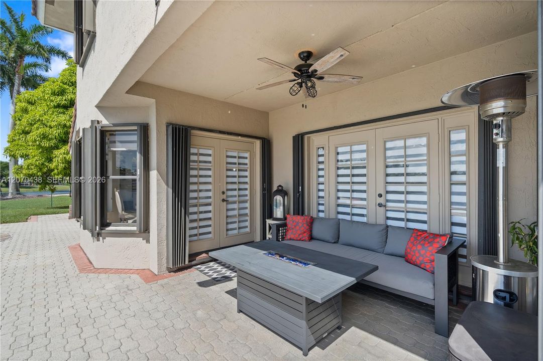 For Sale: $1,280,000 (4 beds, 3 baths, 3012 Square Feet)