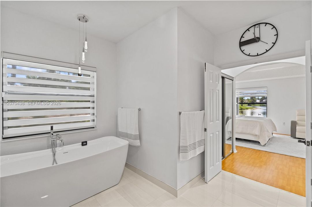 For Sale: $1,280,000 (4 beds, 3 baths, 3012 Square Feet)
