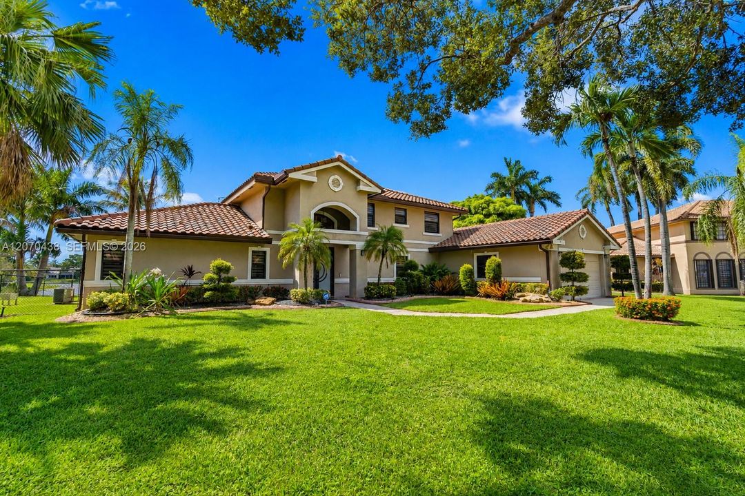 For Sale: $1,280,000 (4 beds, 3 baths, 3012 Square Feet)