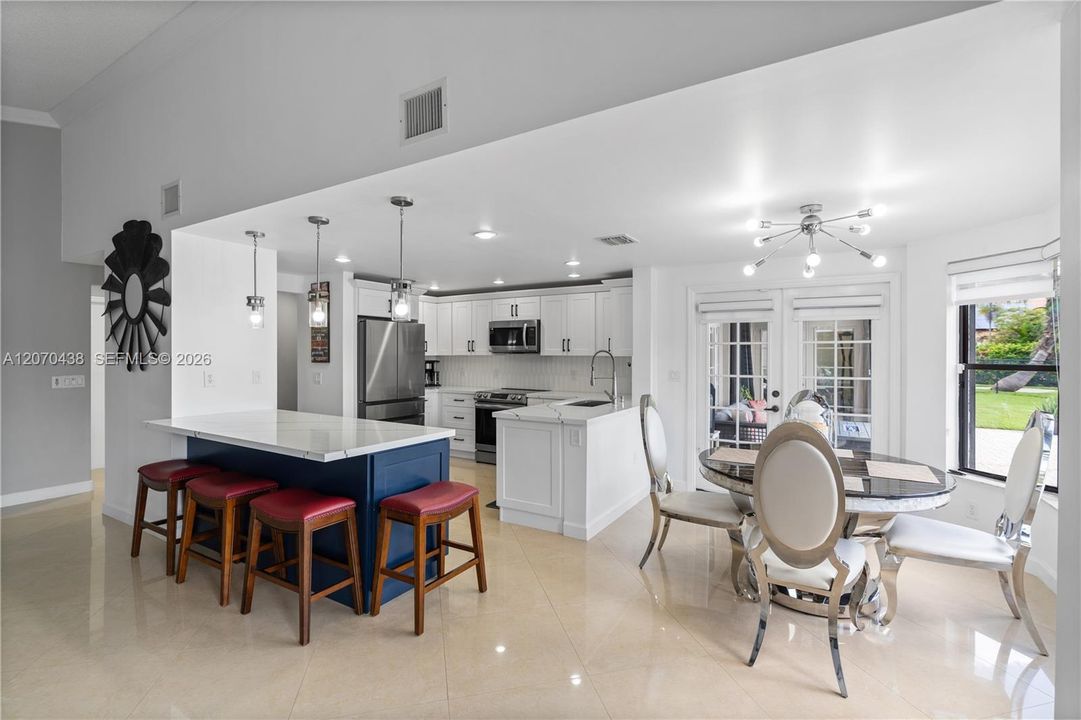 For Sale: $1,280,000 (4 beds, 3 baths, 3012 Square Feet)