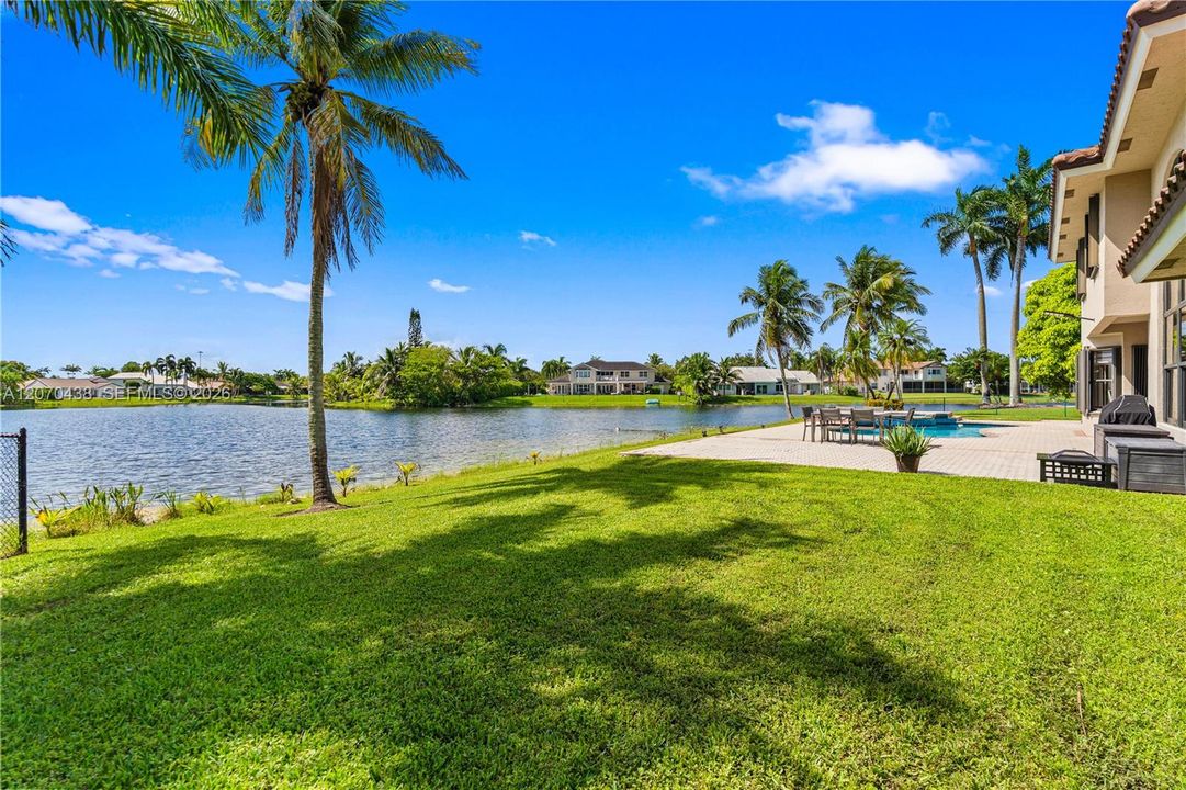 For Sale: $1,280,000 (4 beds, 3 baths, 3012 Square Feet)