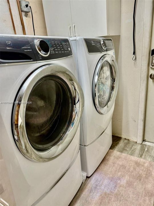 For Rent: $4,500 (3 beds, 2 baths, 1728 Square Feet)