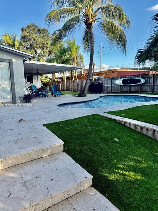 For Rent: $4,500 (3 beds, 2 baths, 1728 Square Feet)