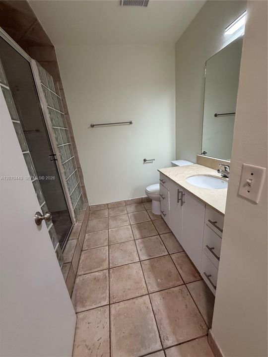 En Renta: $3,850 (3 camas, 2 baños, 1712 Pies cuadrados)