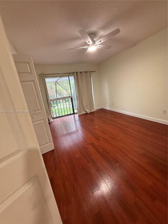 En Renta: $3,850 (3 camas, 2 baños, 1712 Pies cuadrados)