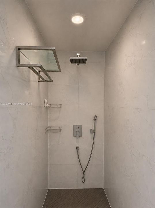 For Rent: $3,500 (2 beds, 2 baths, 966 Square Feet)