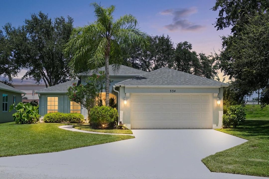 334 SW North Shore Blvd