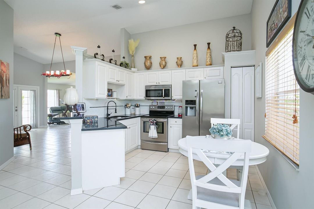 Open Kitchen