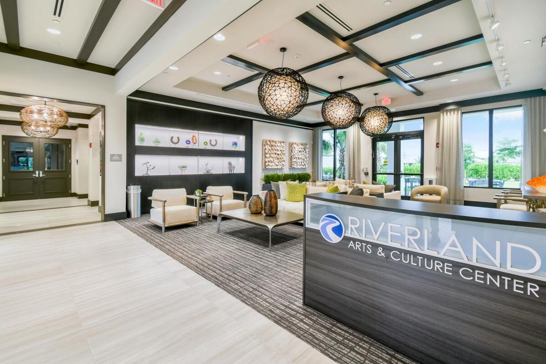 Riverland Arts and Culture Center