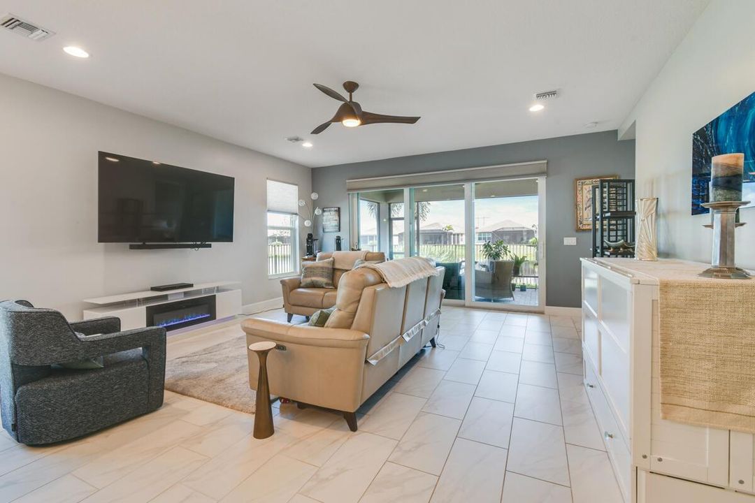 13407 SW River Rock Rd Port St Lucie (52