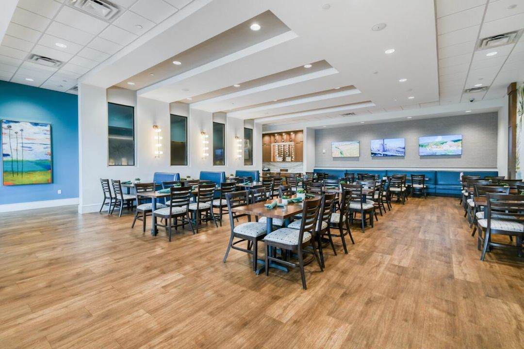 Grove Restaurant