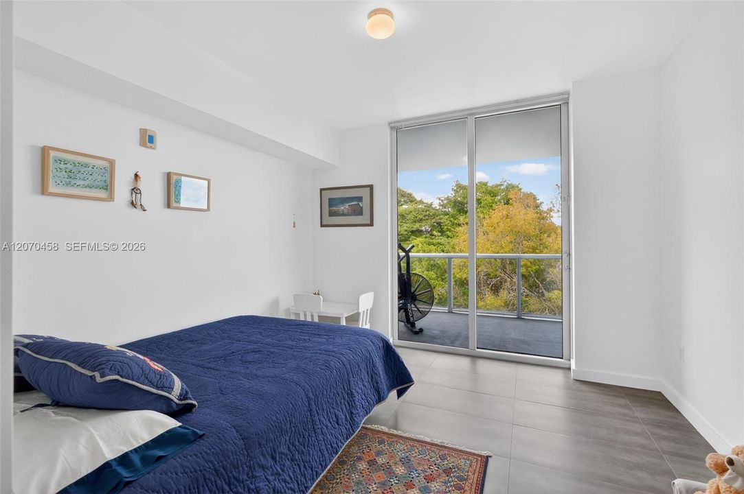 For Rent: $5,500 (2 beds, 2 baths, 1172 Square Feet)